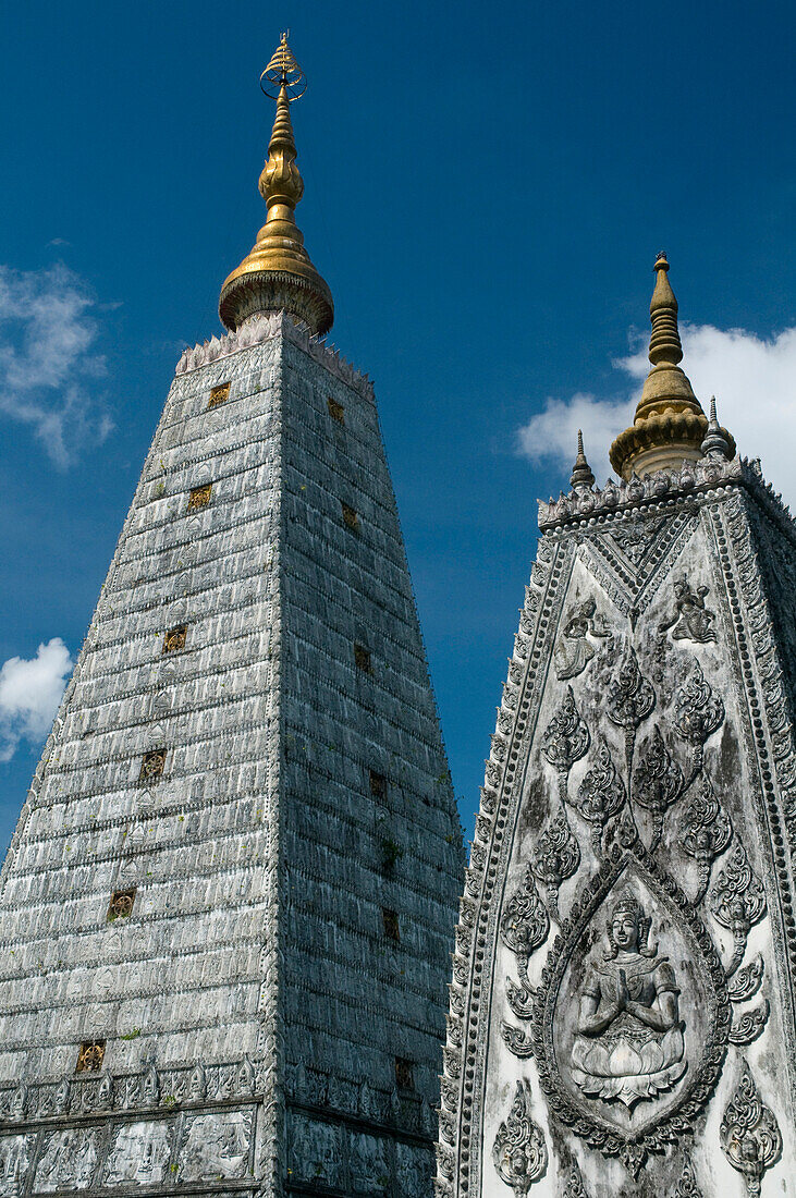Copy of stupa from Bodh Gaya (India), Ubon Ratchathani, Isan, Thailand, Asia