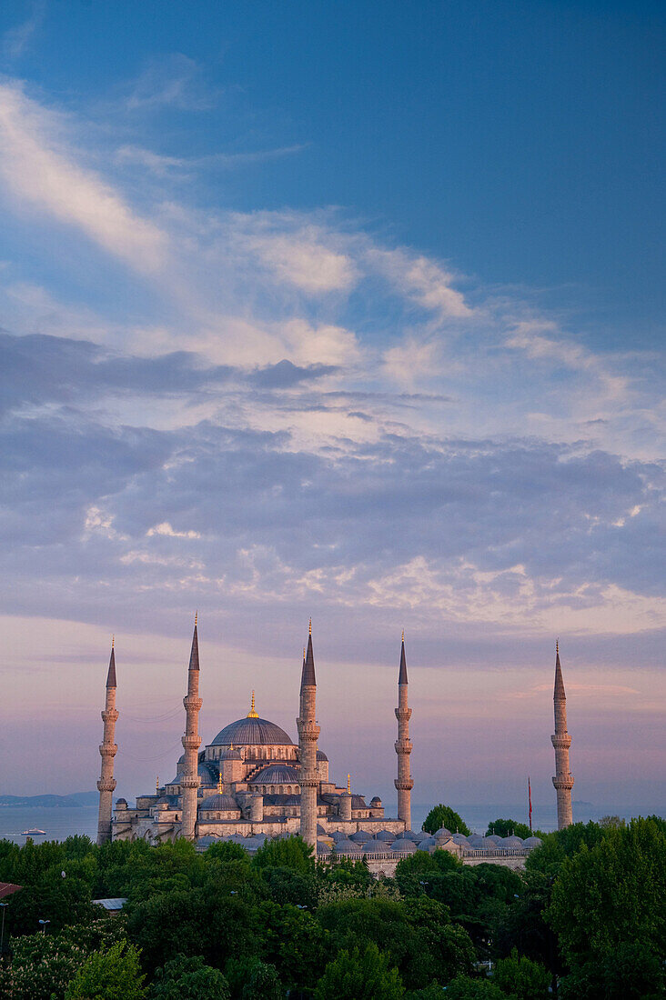 Blue Mosque, Istanbul, Turkey.