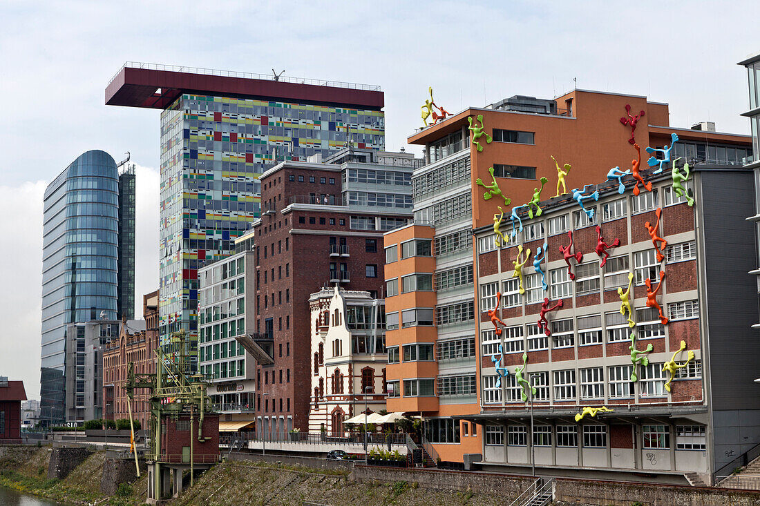 Gebäude am Medienhafen, Düsseldorf, Deutschland, Europa