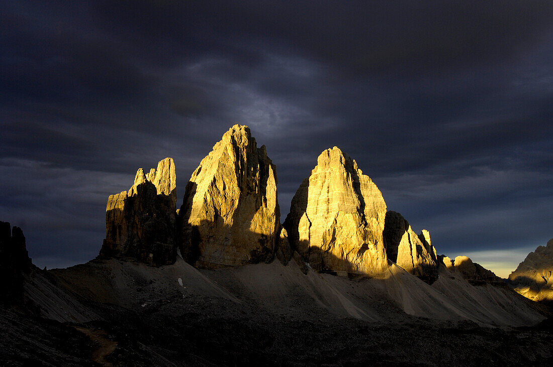 Three Peaks, Sexten Dolomites, UNESCO World Nature Site, Dolomites, South Tyrol, Trentino-Alto Adige, Italy