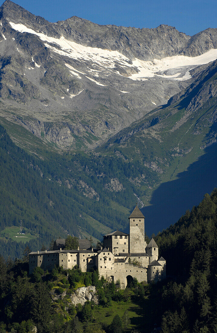 Taufers Castle, Valle Aurina, Sand in Taufers, Puster valley, Zillertaler Alpen, South Tyrol, Trentino-Alto Adige, Italy
