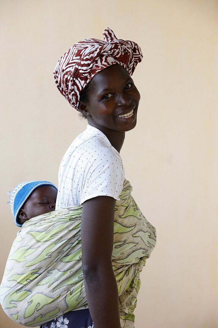 Togo, Lomé, African mother