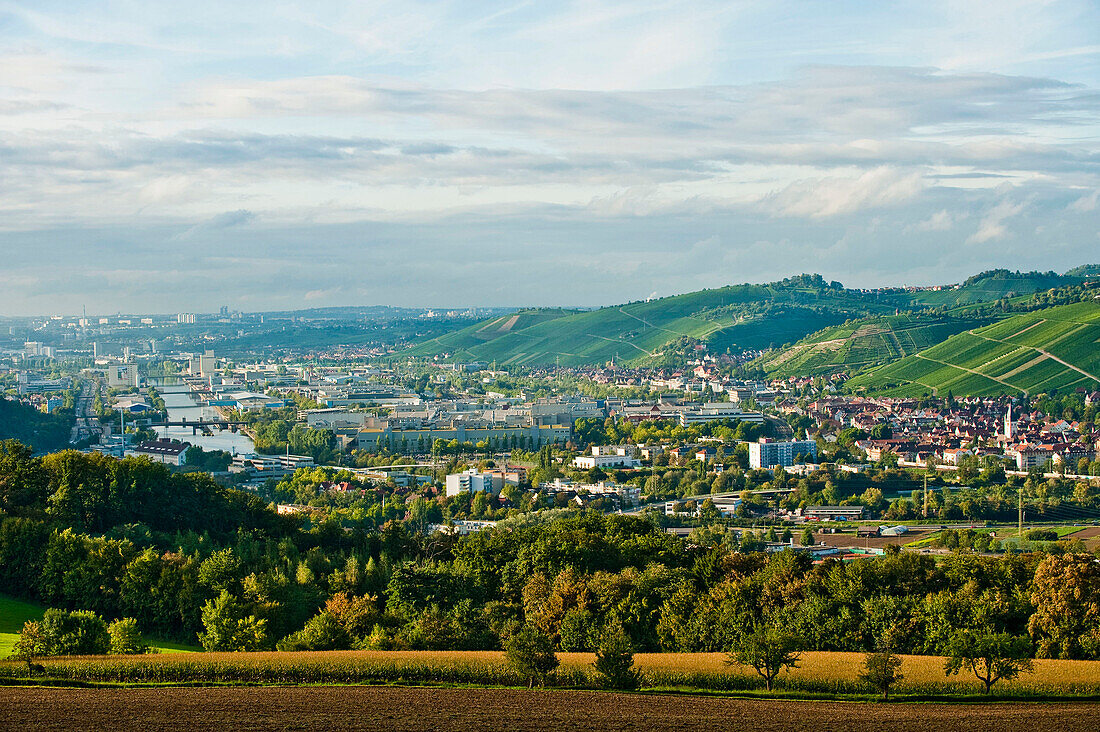 Blick auf Untertürkheim, Stuttgart, Baden-Württemberg, Deutschland