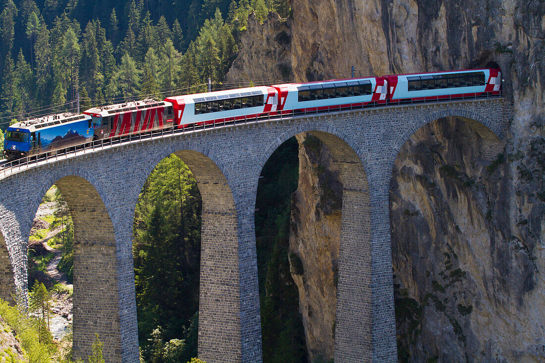 Train, Glacier Express, crossing the Landwasser Viaduct near Filisur, Graubuenden, Switzerland