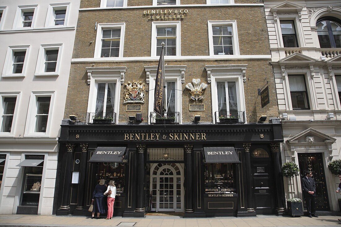 UK, Britain, England, London, Mayfair, Bentley & Skinner Jewellers store