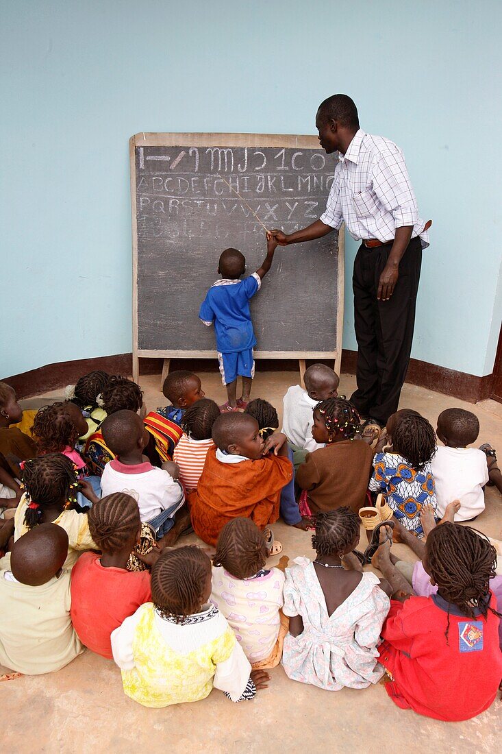 Sénégal, Teubi, Kindergarten in Teubi lepers' village