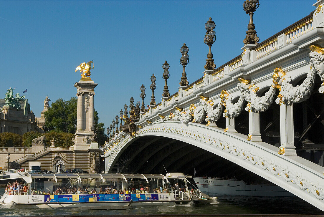 France, Paris, Alexander III bridge