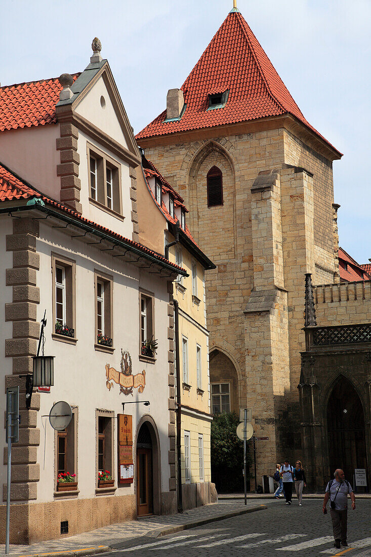 Czech Republic, Prague,  Mala Strana, Malta Square, street scene
