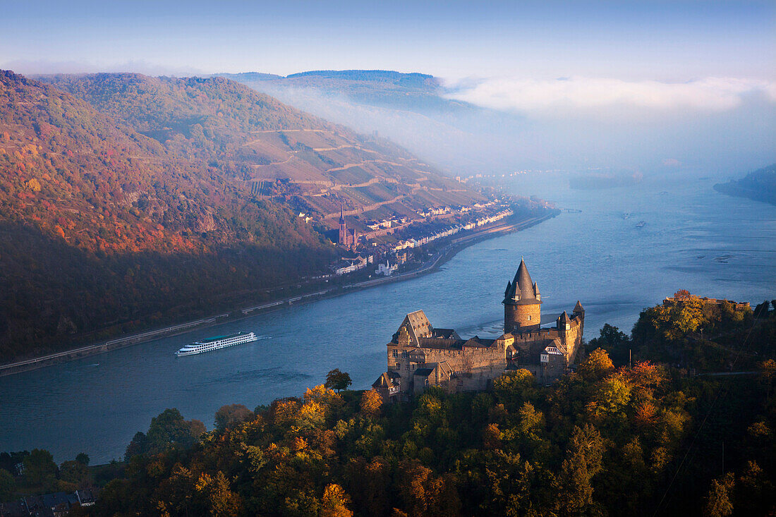 View of Stahleck castle above Rhine river, Bacharach, Rhineland-Palatinate, Germany, Europe
