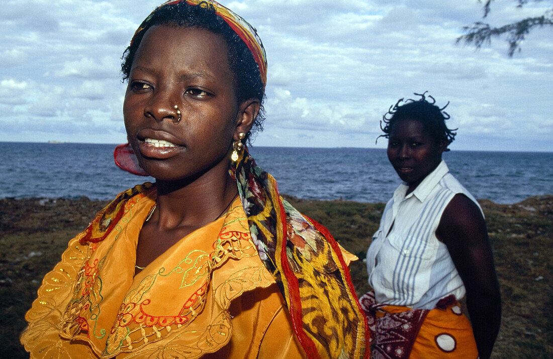 Young girl, Mocabique - Mozambique