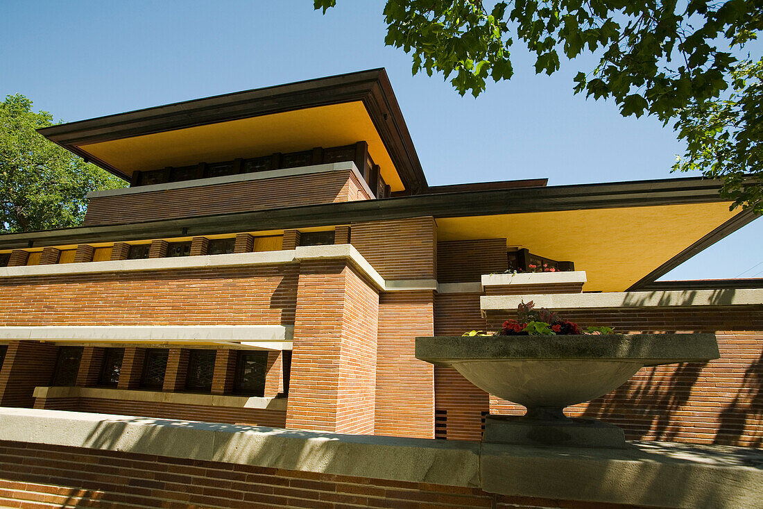 Eaves of Robie House on Woodlawn Avenue in Hyde Park, Chicago, Illinois, USA