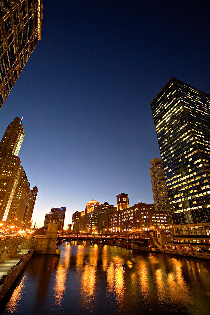 Clark Street Bridge over Chicago River at night, Chicago, Illinois, USA