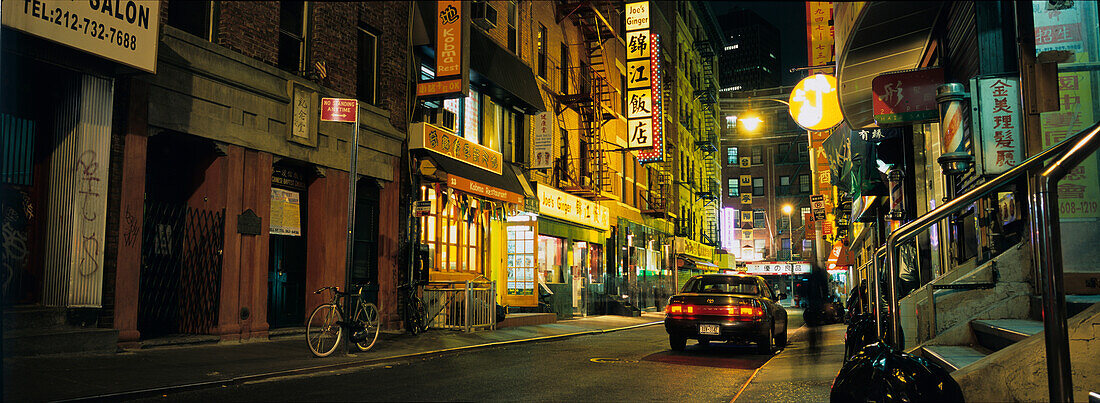 Backstreet of Chinatown in Lower Manhattan, New York City, New York State, USA