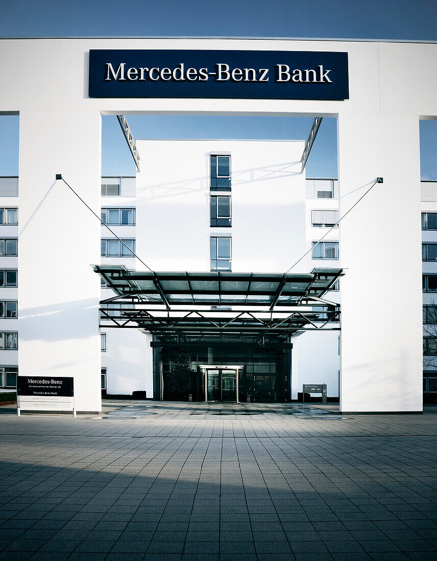 Mercedes Benz bank from architect Zilz Partner, Pragsattel, Stuttgart, Baden-Wuerttemberg, Germany