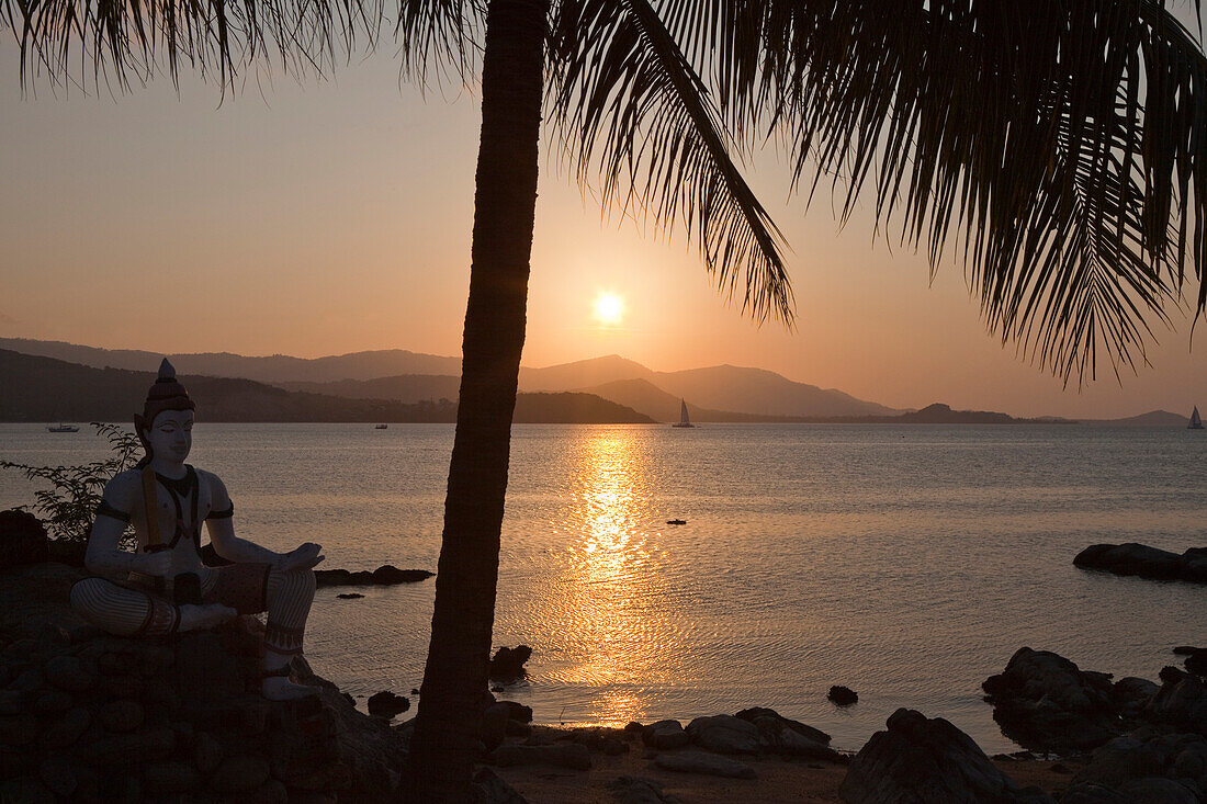 Sunset at the Big Buddha Beach, Koh Samui Island, Surat Thani Province, Thailand, Asia
