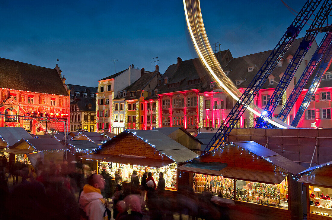Illuminated big wheel, Christmas market and historic quarter, Mulhouse, Alsace, France