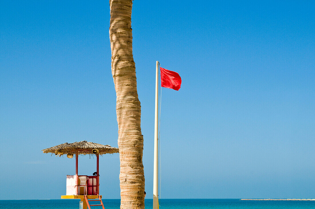 Strand in der Nähe vom Burj al Arab, Dubai, Vereinigte Arabische Emirate