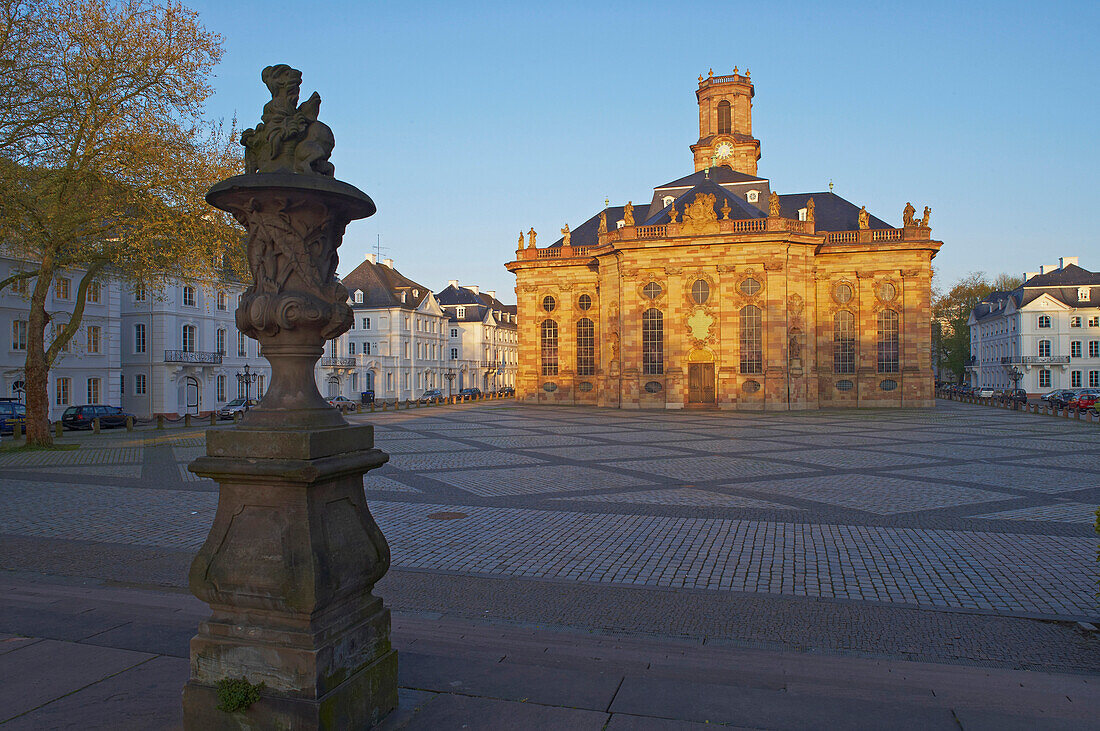 Baroque ensemble of St. Louis' Church and St. Louis' Square in the morning, Alt Saarbrücken, Saarbrücken, Saarland, Germany, Europe