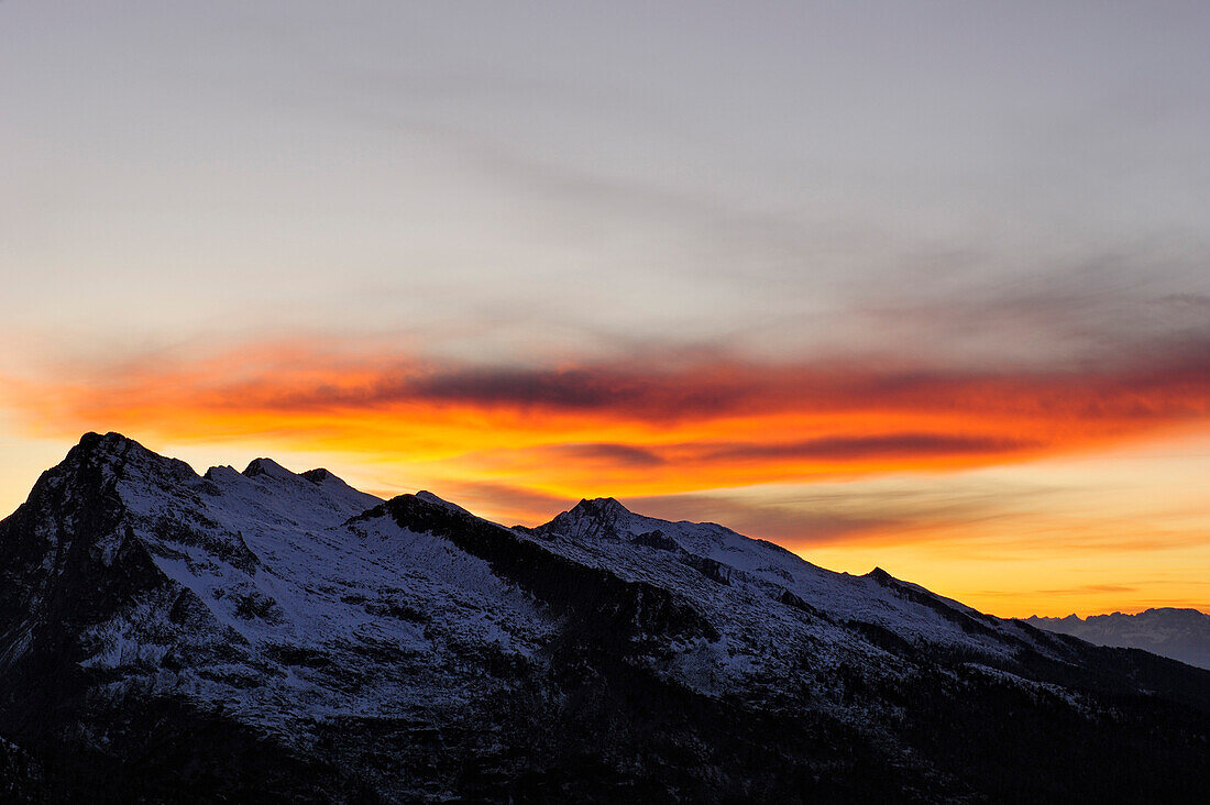 Colbricon and Lagorai range bei Sonnenuntergang, Pala range, Dolomites, UNESCO World Heritage Site Dolomites, Trentino, Italy, Europe