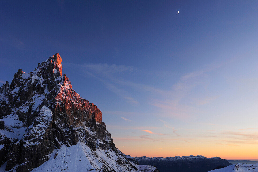 Cimon della Pala in the evening light, Pala range, Dolomites, UNESCO World Heritage Site Dolomites, Trentino, Italy, Europe