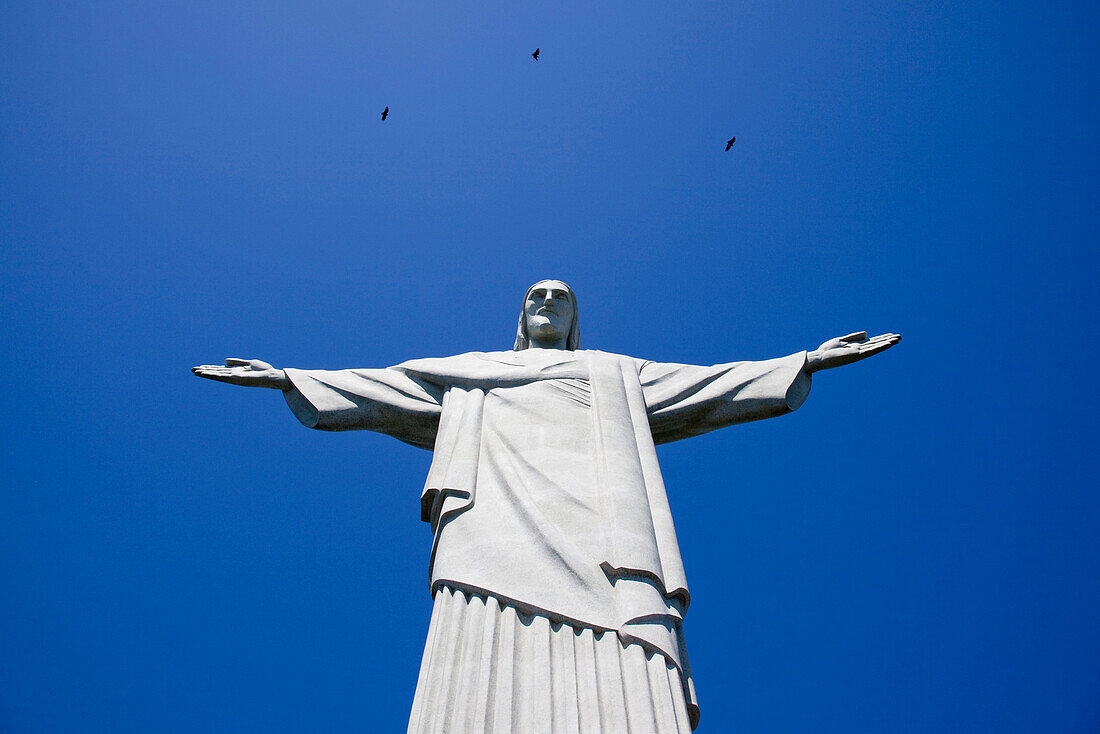 Die Christus Statue auf dem Berg Corcovado, Rio de Janeiro, Rio de Janeiro, Brasilien, Südamerika