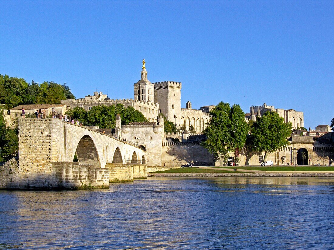 France, Avignon