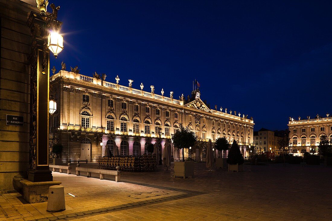 France, Meurthe-et-Moselle, Lorraine Region, Nancy, Place Stanislaus, dawn