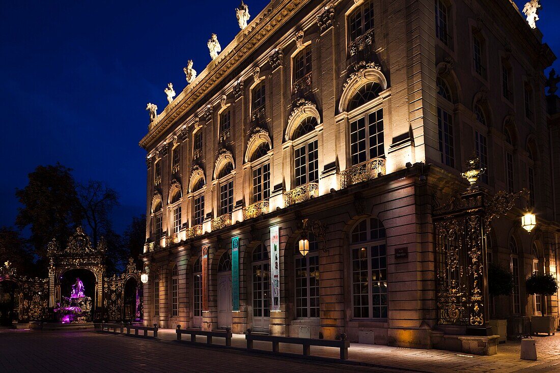 France, Meurthe-et-Moselle, Lorraine Region, Nancy, Place Stanislaus, dawn