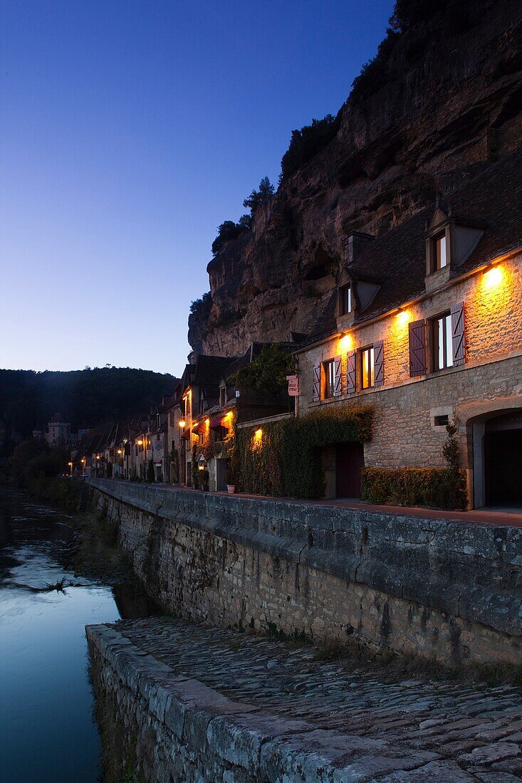 France, Aquitaine Region, Dordogne Department, La Roque Gageac, town on the Dordogne River, evening