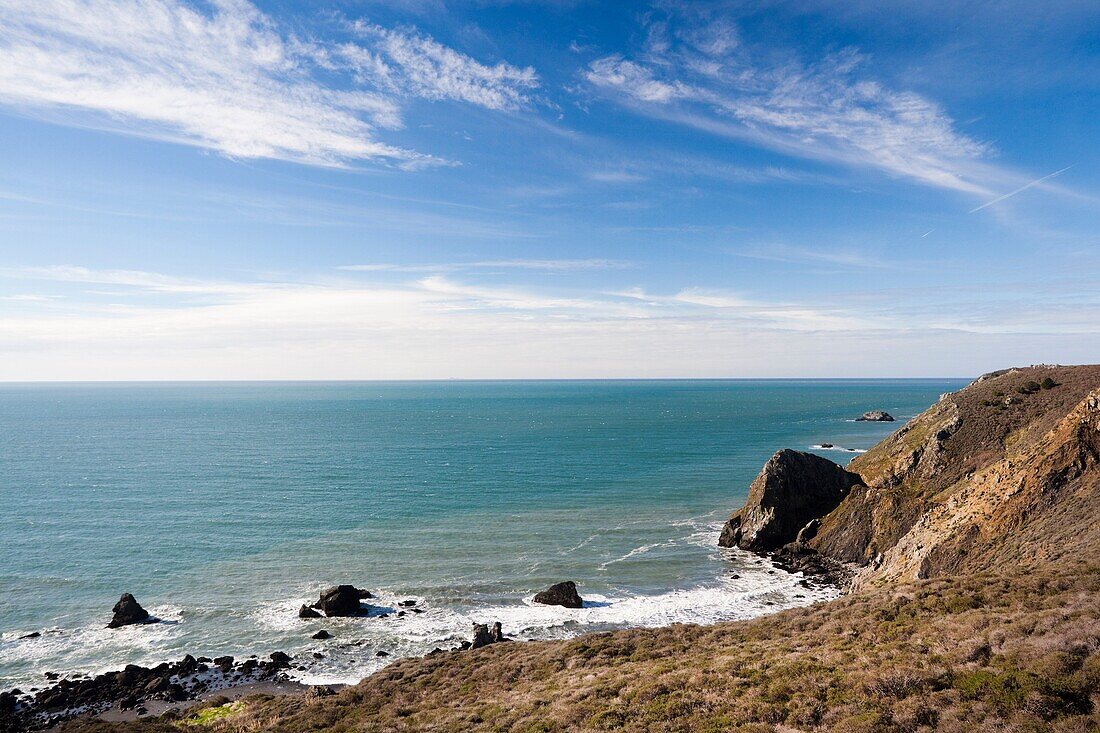 USA, California, San Francisco Bay Area, Marin Headlands, Golden Gate National Recreation Area, Muir Beach Overlook, view of the Pacific Ocean
