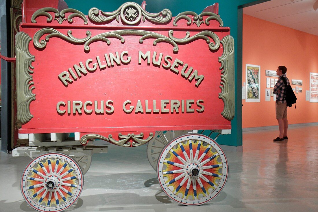 Florida, Sarasota, John and & Mable Ringling Museum of Art, estate, Circus Museum, wagon