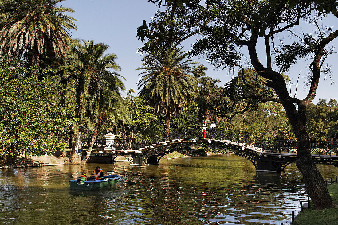 Parque Tres de Febrero, rowing boat on the channel, Bosque de Palermo, Buenos Aires, Argentina