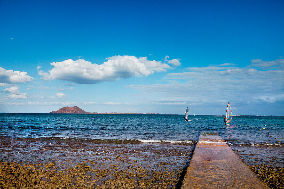 Blick auf die Insel Lobos, Corralejo, Fuerteventura, Kanarische Inseln, Spanien