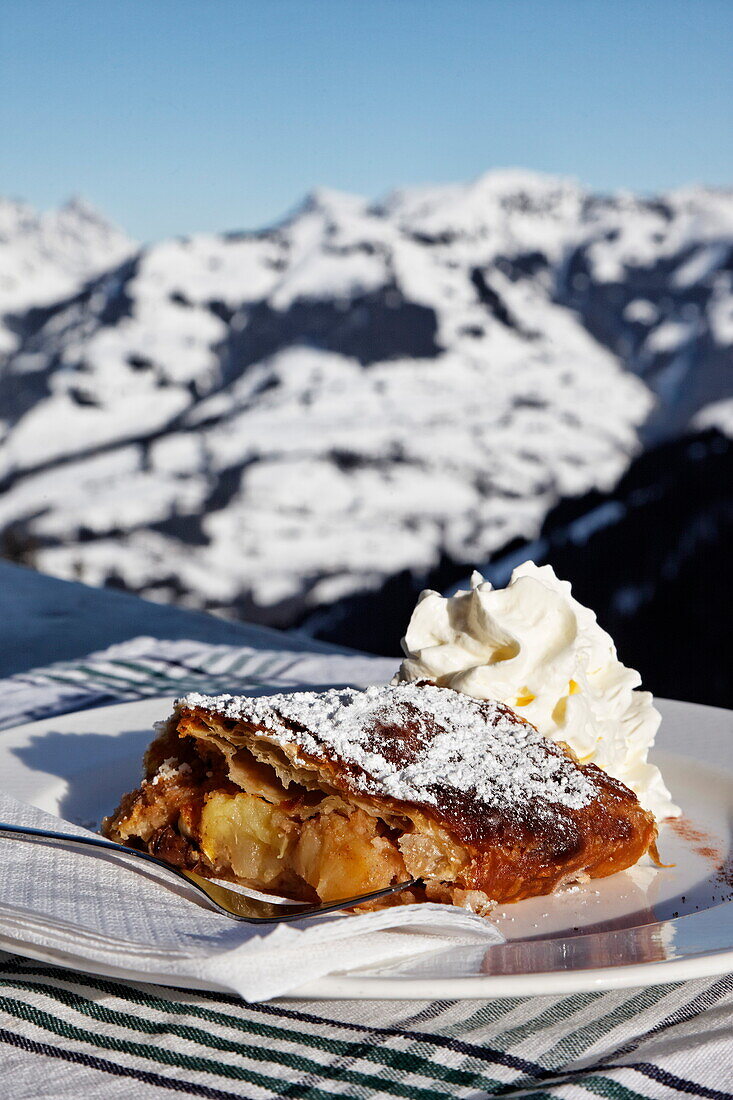 Apple Strudel, Melkalm, Hut, Skiing, Kitzbuhel, Tyrol, Austria