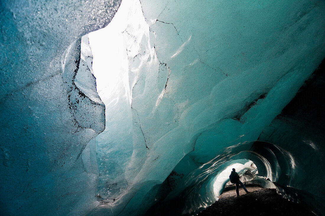 Gletscherhöhle am Vatnajökull, Island, Skandinavien