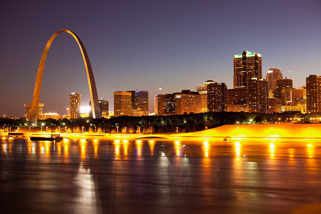 St Louis Skyline, St. Louis, Missouri, USA
