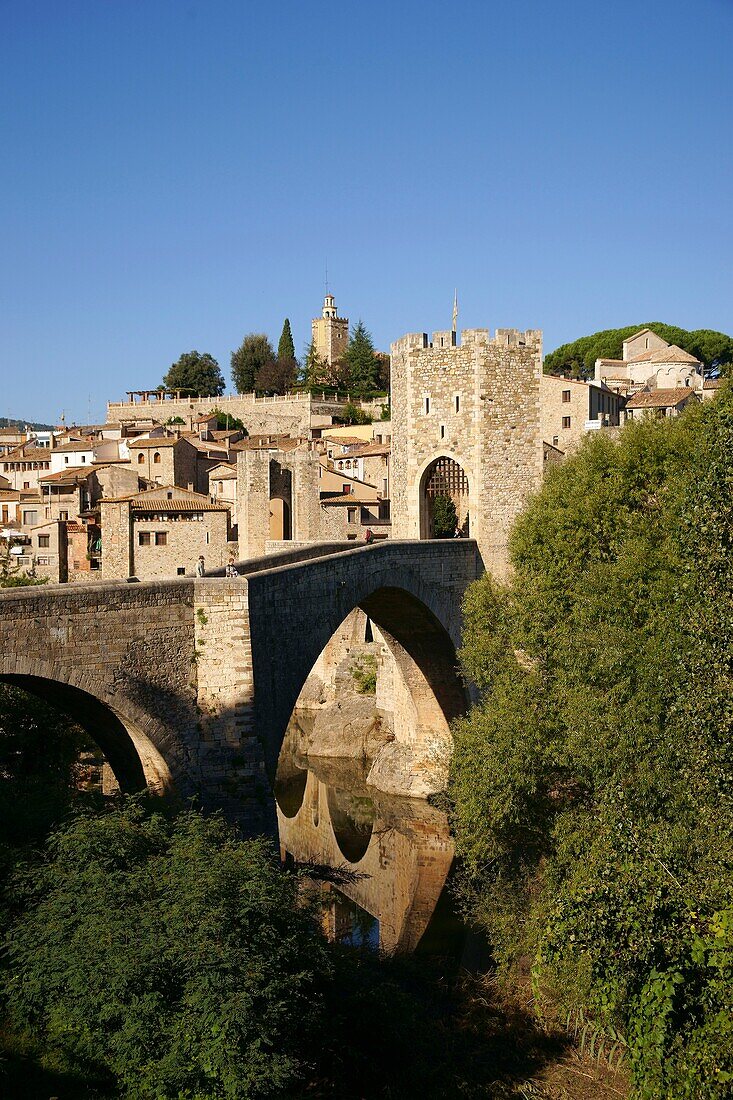 Befestigte Brücke, XI-XIII Jahrhundert Besalu Garrotxa Girona Katalonien Spanien