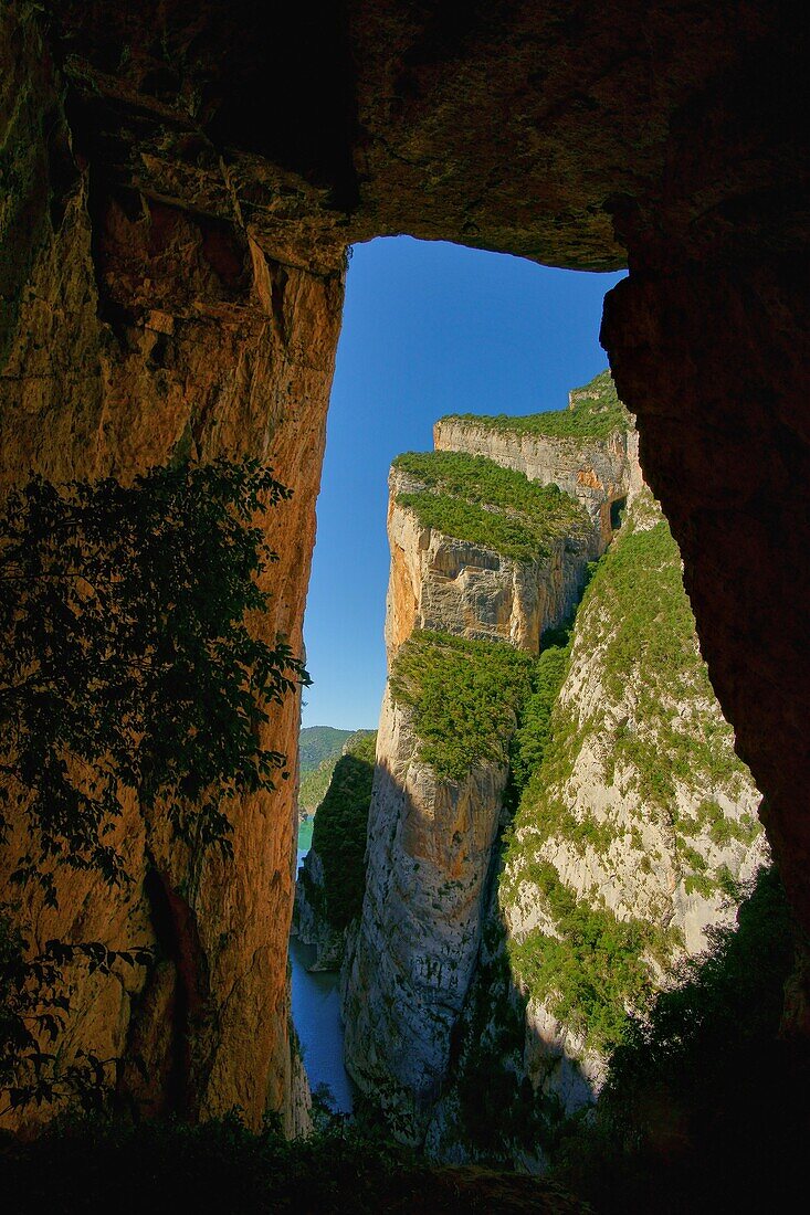 Cova de la Colomera, Mont-Rebei Congost, Montsec-Massiv, Pyrenäen-Gebirge von Lleida Katalonien Spanien