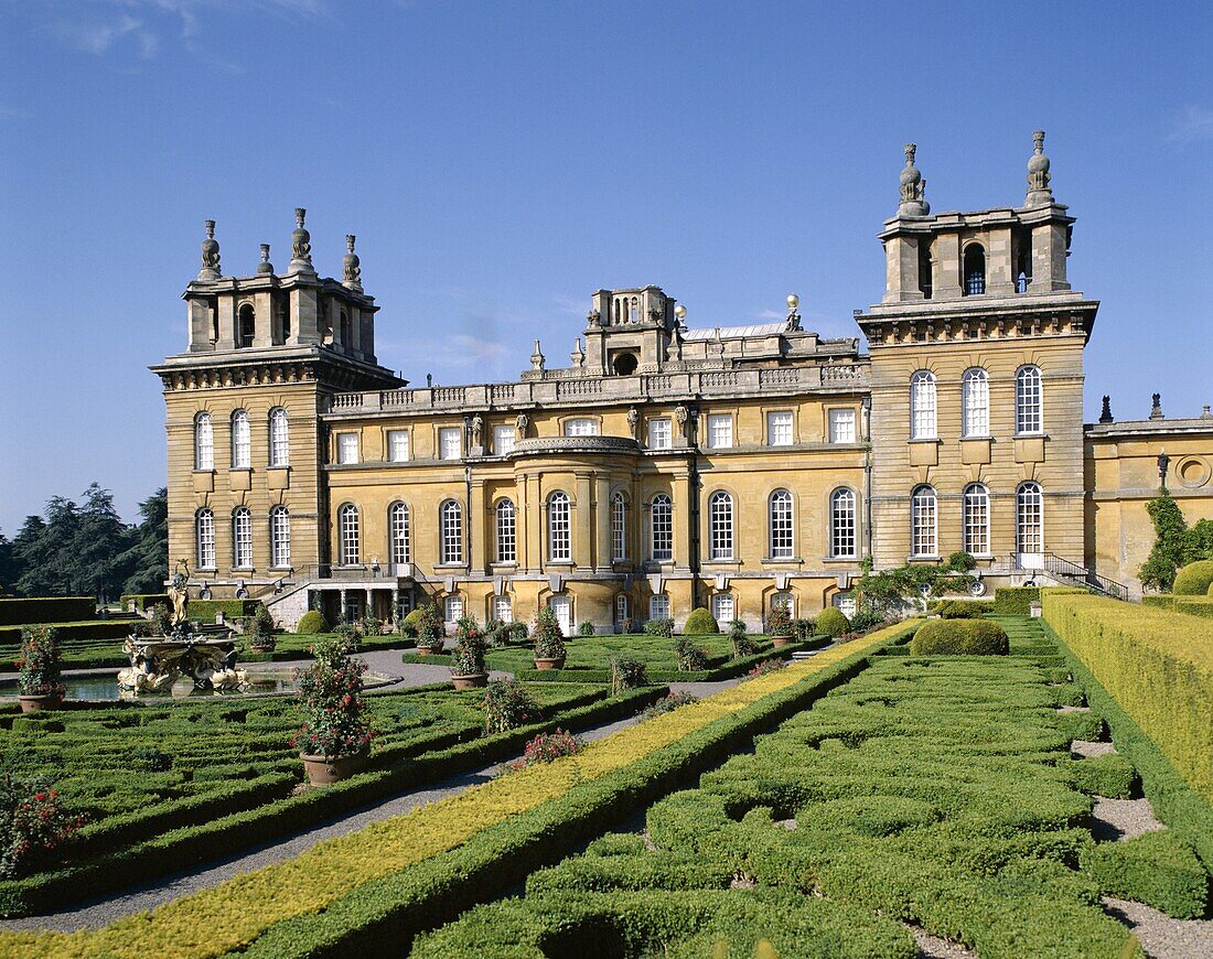 Blenheim Palace, England, Oxfordshire, Woodstock, . Blenheim palace, England, United Kingdom, Great Britain, Holiday, Landmark, Oxfordshire, Tourism, Travel, Vacation, Woodstock