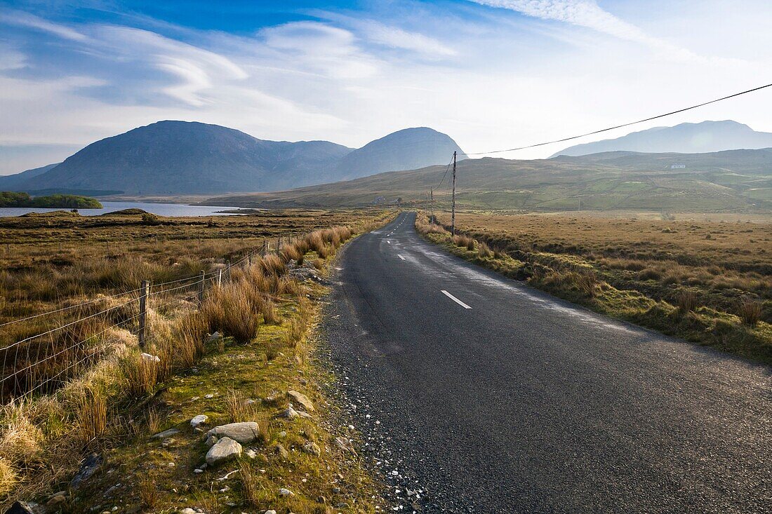 Road near Maam´s Cross