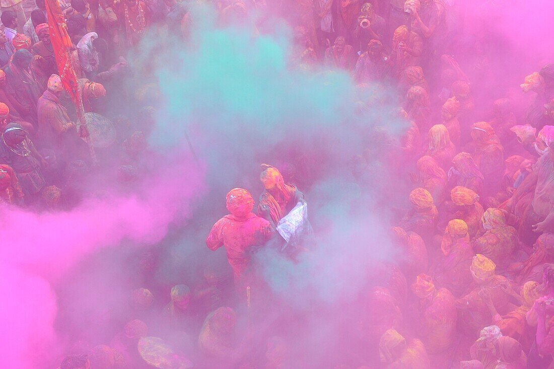 India, Uttar Pradesh, Holi festival, Colour and spring festival celebrating the love between Krishna and Radha