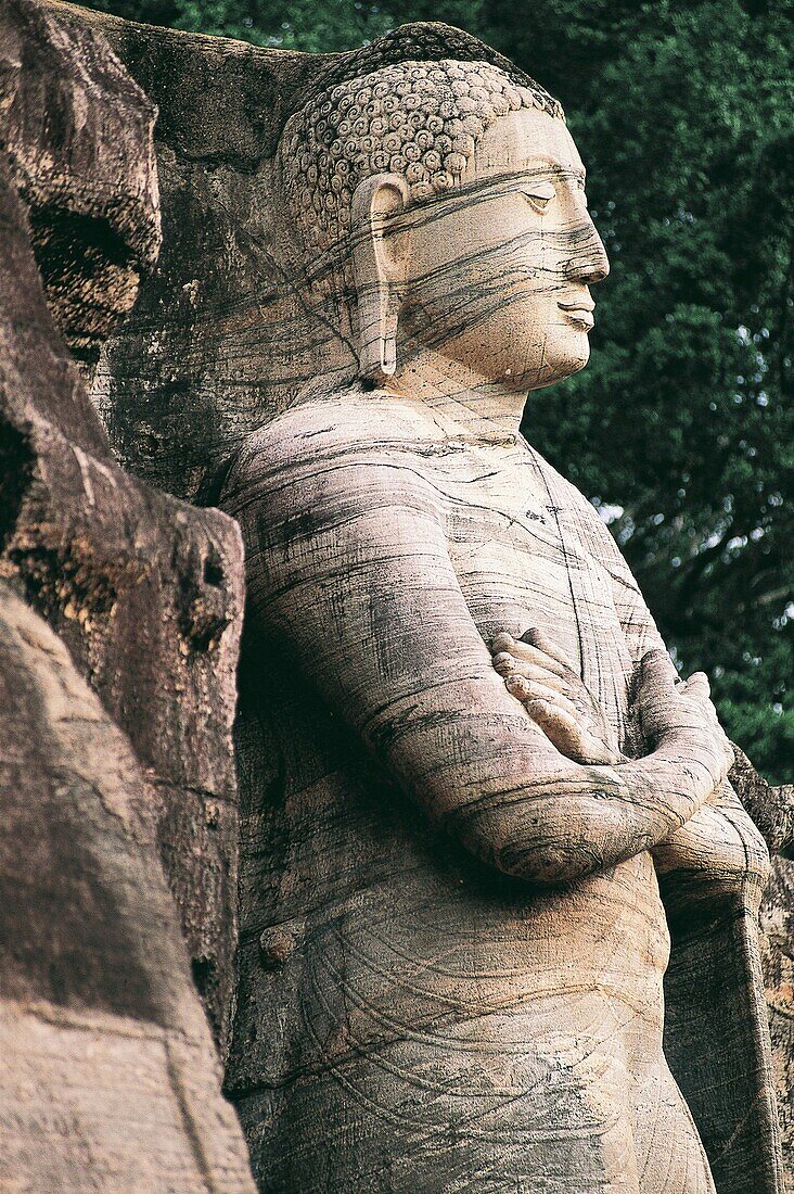 Standing Buddha, Gal Vihara monastrery, Polonnaruwa, Sri Lanka