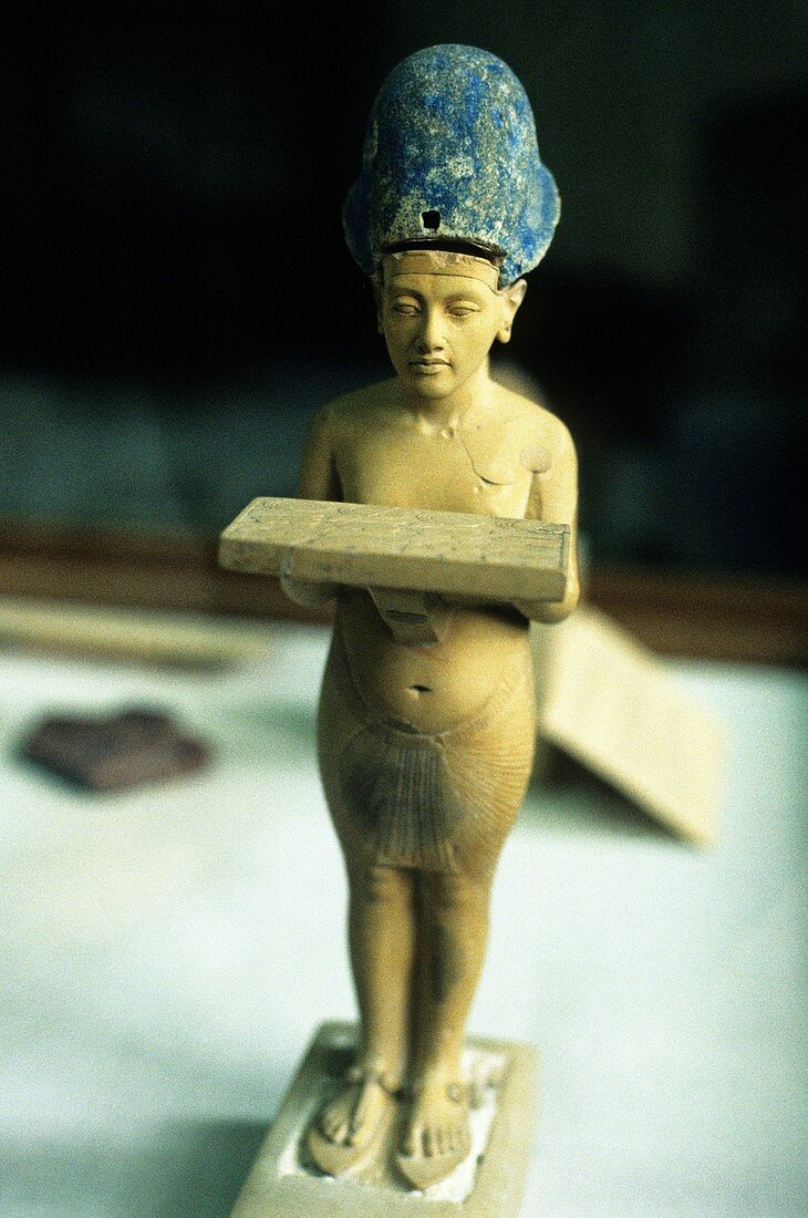 statuette of Akhenaten, Museum of Egyptian Antiquities, Cairo, Egypt, Africa