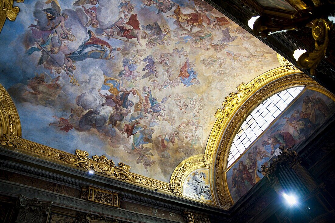 Interior Basilica Di San Silvestro in Capite, Piazza di San Silvestro, Rome, Italy