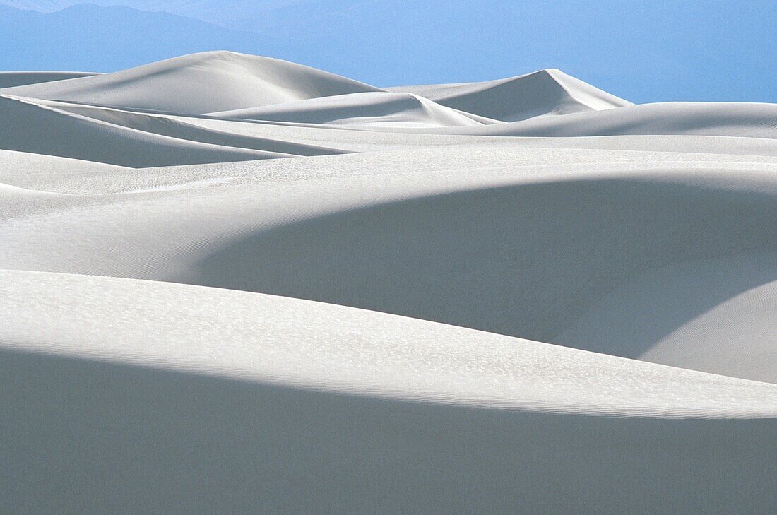 Dunes at White Sands National Monument near Alamogordo, New Mexico, USA