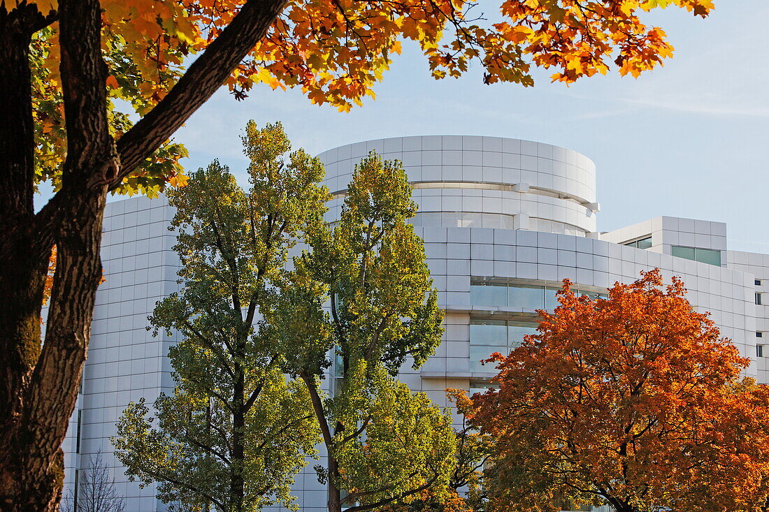 The company's museum SiemensForum in autumn, Munich, Upper Bavaria, Bavaria, Germany, Europe