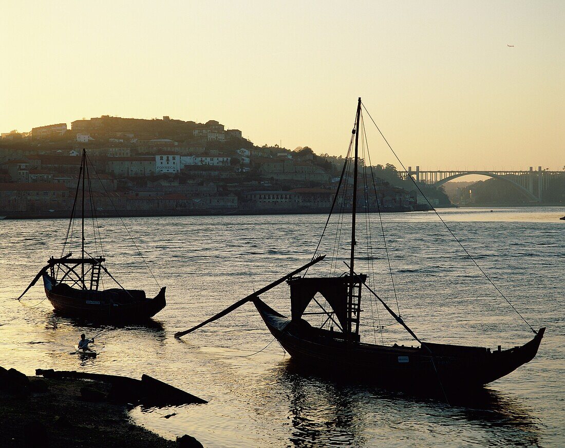 boats, bridge, city, dawn, Douro, fishing, porto, P. Boats, Bridge, City, Dawn, Douro, Fishing, Holiday, Landmark, Porto, Portugal, Europe, River, Tourism, Travel, Vacation