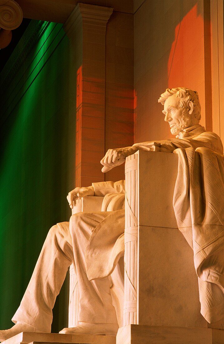 Abraham Lincoln, awe, civil war, D.C., fame, famous. Abraham lincoln, America, Awe, Civil war, Fame, Famous, Freedom, Historic, Holiday, Landmark, Leader, Leadership, Lincoln, Linco