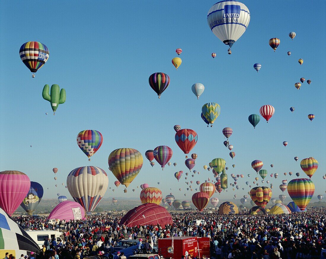 Albuquerque, Albuquerque Balloon Fiesta, Colourful, . Air, Albuquerque, America, Balloon, Balloons, Colourful, Fiesta, Holiday, Hot, Landmark, New mexico, Tourism, Travel, United sta