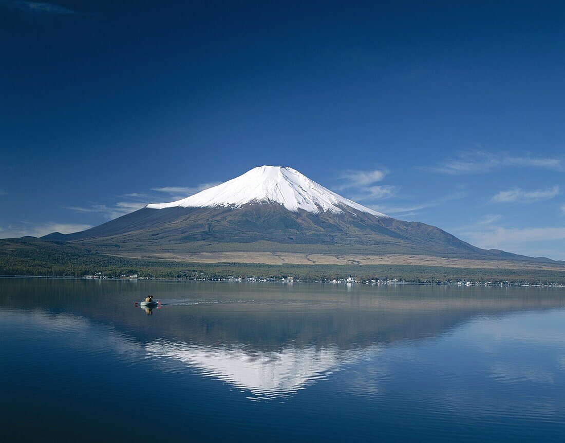 Honshu, Japan, Asia, Lake Yamanaka, Mount Fuji, . Asia, Holiday, Honshu, Japan, Lake yamanaka, Landmark, Mount fuji, Tourism, Travel, Vacation